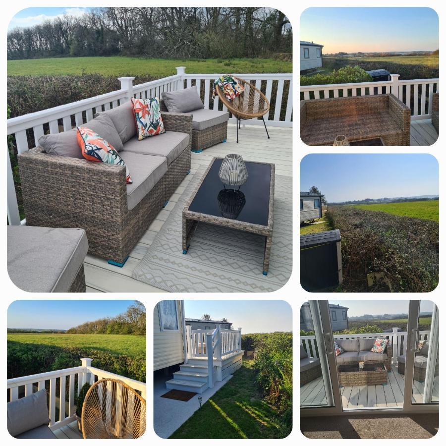 Beautiful 2 Bedroom Caravan, Holiday Park Tenby Saint Florence Kültér fotó